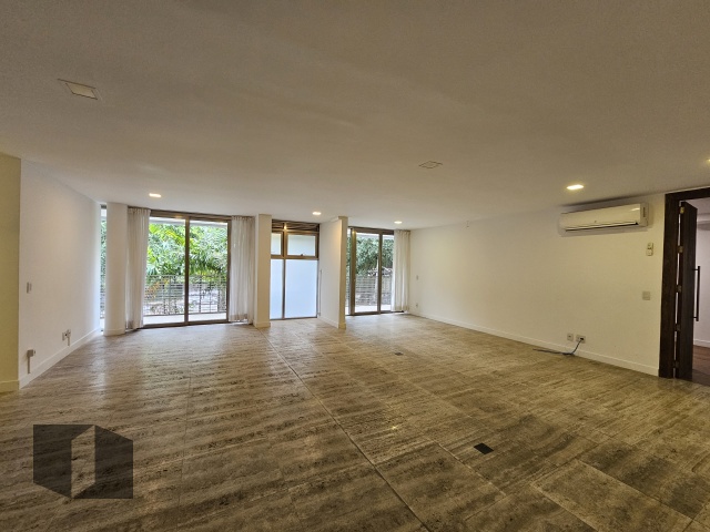 Apartamento à venda com 4 quartos, 180m² - Foto 4