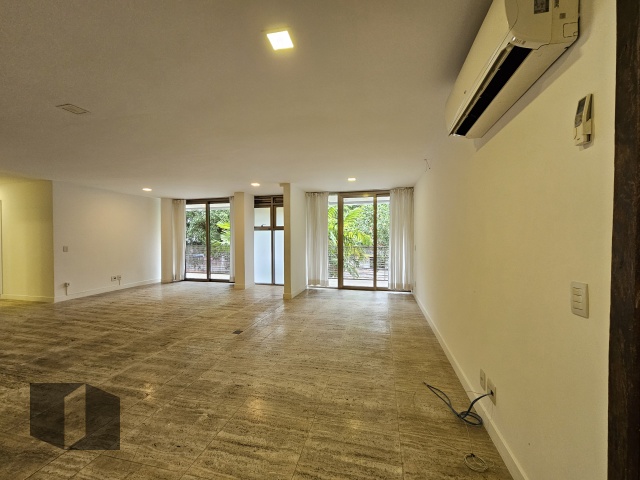 Apartamento à venda com 4 quartos, 180m² - Foto 5