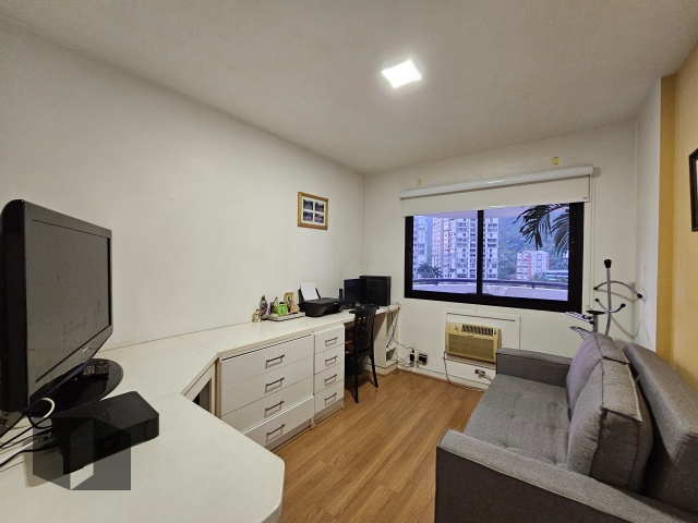 Apartamento à venda com 2 quartos, 79m² - Foto 15