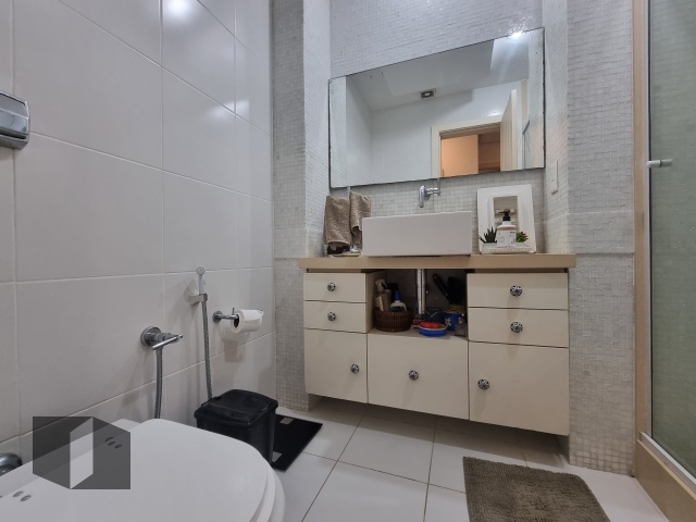 Apartamento à venda com 4 quartos, 205m² - Foto 31