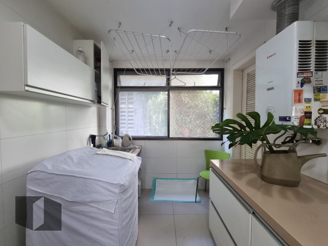 Apartamento à venda com 4 quartos, 205m² - Foto 45