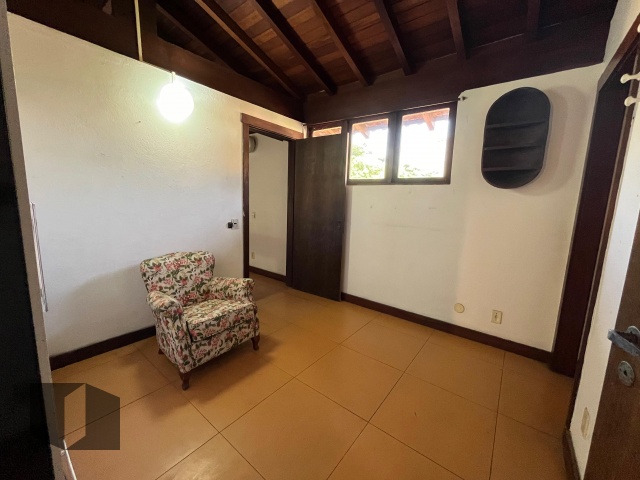 Casa de Condomínio à venda com 7 quartos, 940m² - Foto 33