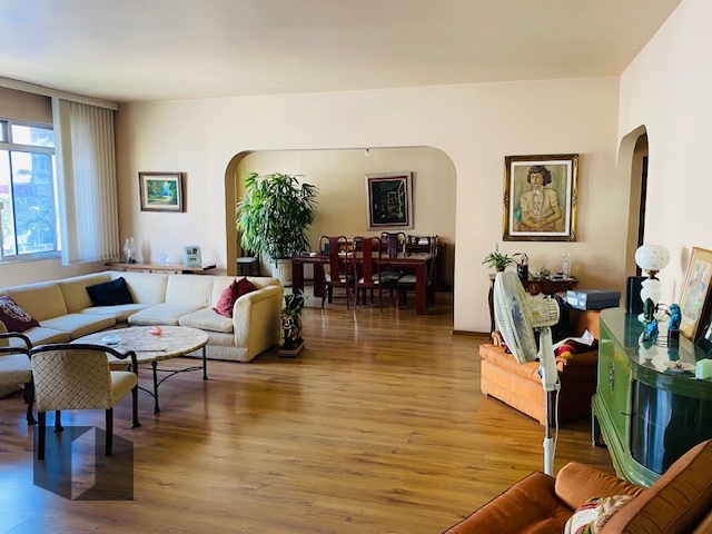 Apartamento à venda com 4 quartos, 175m² - Foto 8