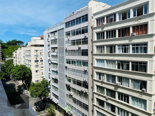 Apartamento à venda com 4 quartos, 175m² - Foto 5