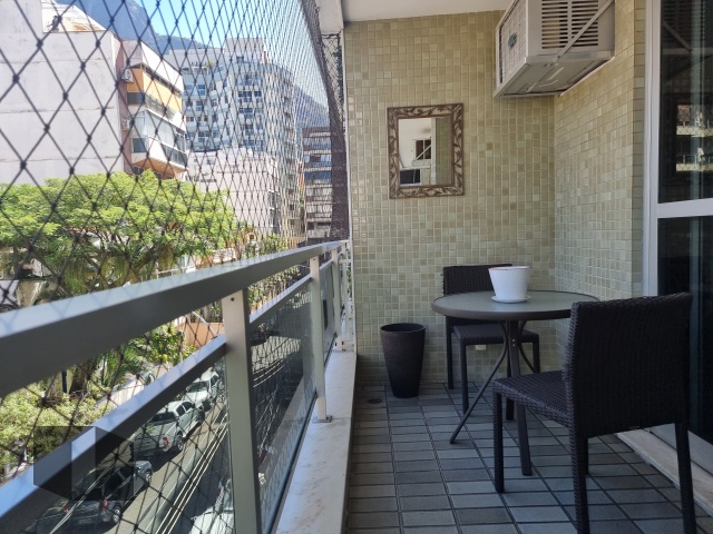 Apartamento à venda com 4 quartos, 139m² - Foto 8