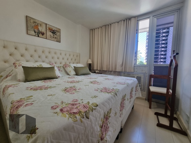 Apartamento à venda com 4 quartos, 139m² - Foto 13