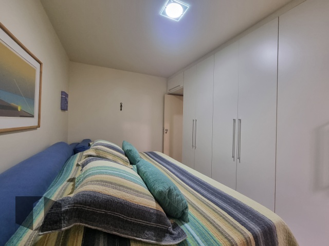 Apartamento à venda com 4 quartos, 139m² - Foto 18