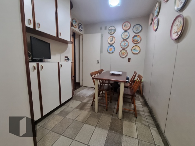 Apartamento à venda com 4 quartos, 139m² - Foto 24