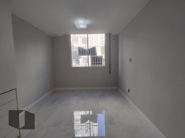 Apartamento à venda com 3 quartos, 116m² - Foto 10