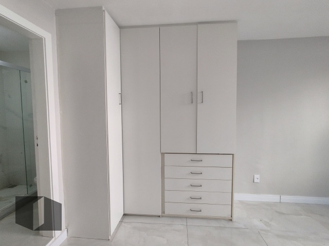 Apartamento à venda com 3 quartos, 116m² - Foto 12