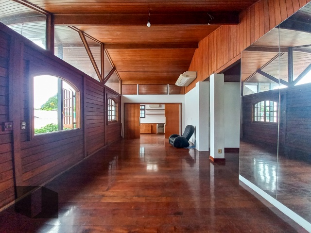 Casa de Condomínio à venda com 5 quartos, 556m² - Foto 18