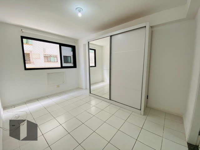 Apartamento à venda com 3 quartos, 113m² - Foto 19