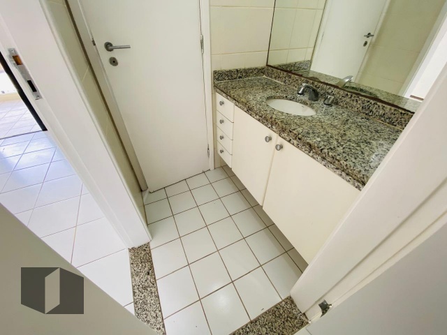 Apartamento à venda com 3 quartos, 113m² - Foto 13