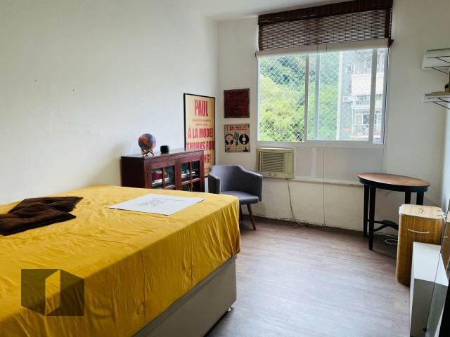 Apartamento à venda com 3 quartos, 135m² - Foto 9