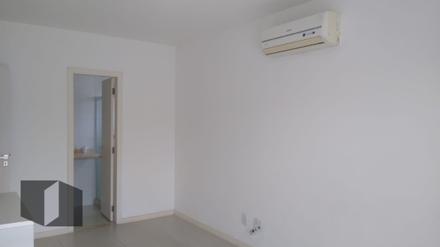 Casa para alugar com 5 quartos, 256m² - Foto 14