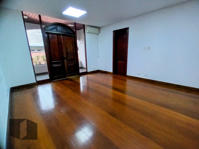 Casa para alugar com 5 quartos, 2502m² - Foto 23