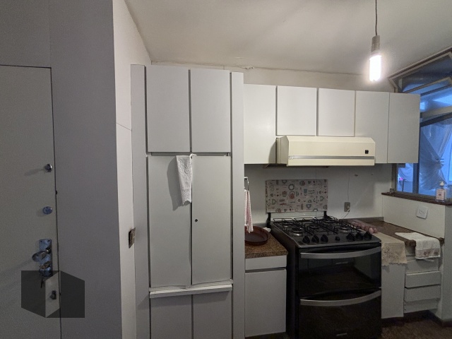 Apartamento à venda com 4 quartos, 207m² - Foto 12