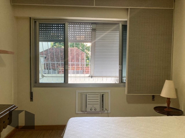 Apartamento à venda com 3 quartos, 197m² - Foto 31