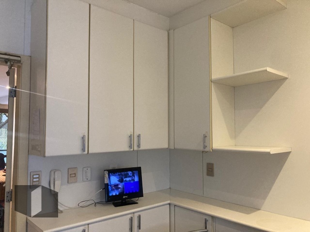 Apartamento à venda com 3 quartos, 197m² - Foto 37