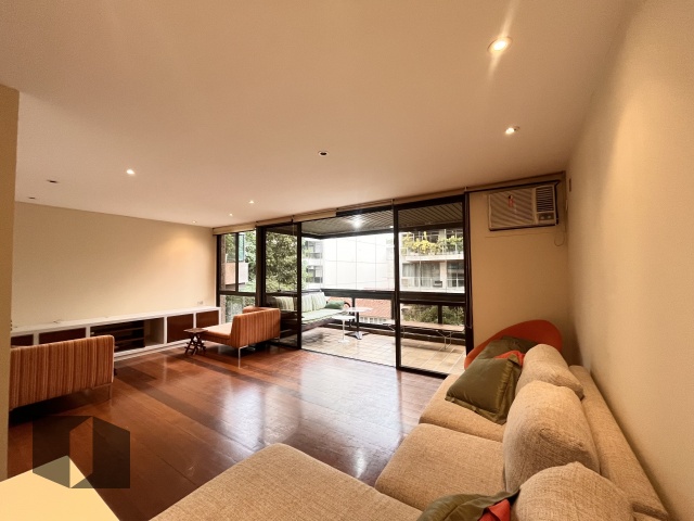 Apartamento, 3 quartos, 160 m² - Foto 2