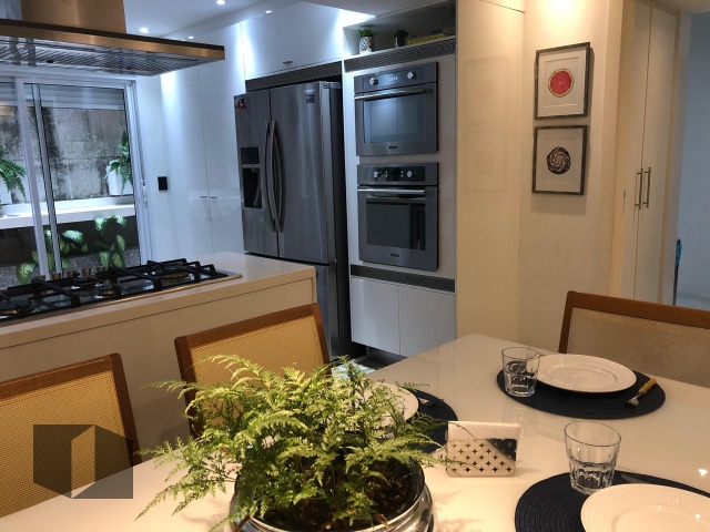 Apartamento à venda com 4 quartos, 343m² - Foto 17