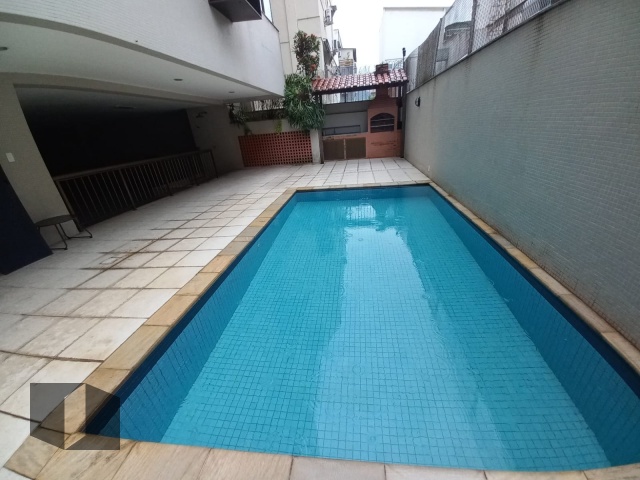 25 piscina 