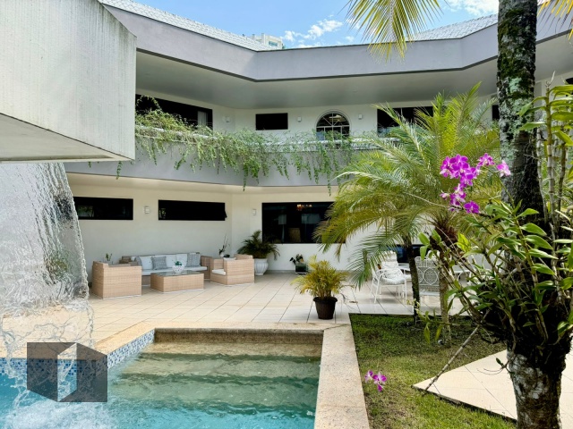 Casa de Condomínio à venda com 4 quartos, 872m² - Foto 8