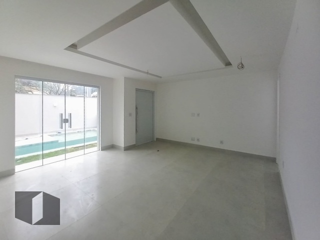 Casa à venda com 4 quartos, 212m² - Foto 10