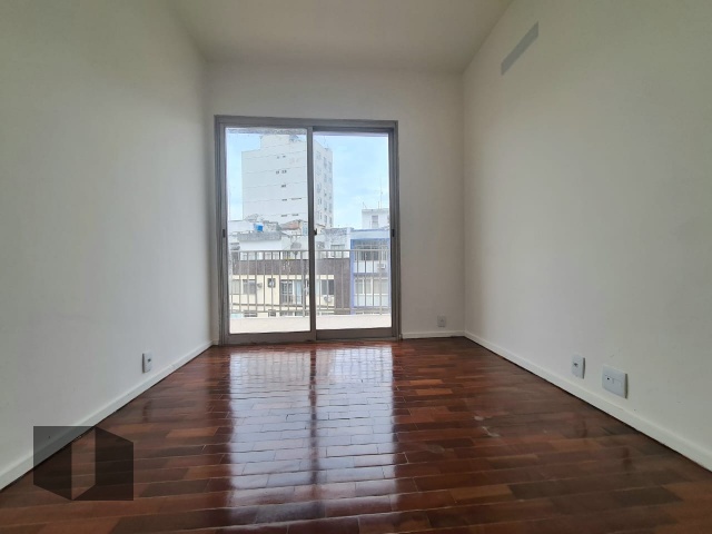 Apartamento à venda com 3 quartos, 100m² - Foto 8