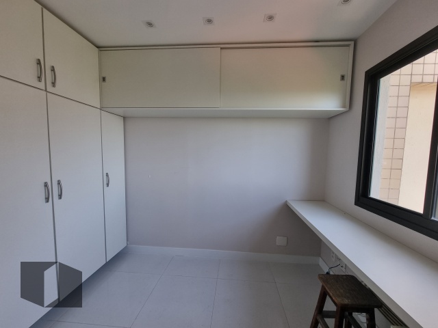 Apartamento à venda com 3 quartos, 110m² - Foto 23