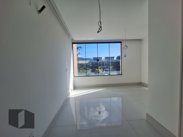 Casa de Condomínio à venda com 5 quartos, 402m² - Foto 11