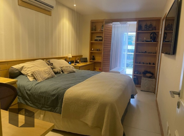 Cobertura à venda com 3 quartos, 301m² - Foto 22