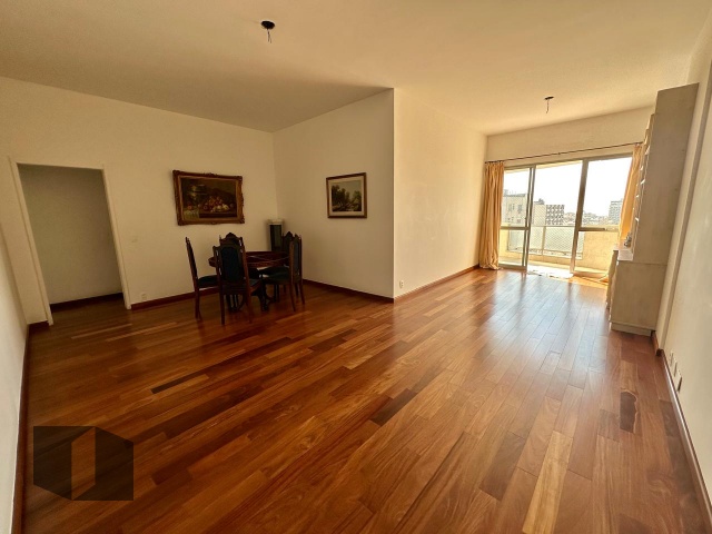 Apartamento à venda com 3 quartos, 112m² - Foto 3