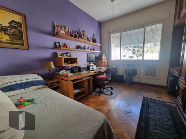 Apartamento à venda com 4 quartos, 201m² - Foto 9