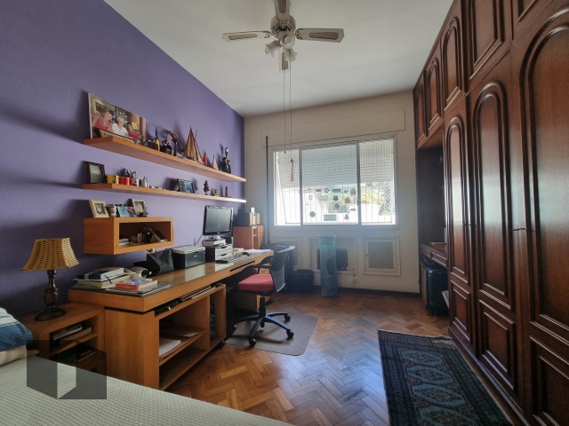 Apartamento à venda com 4 quartos, 201m² - Foto 11