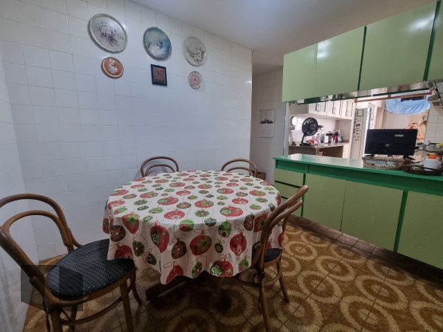 Apartamento à venda com 4 quartos, 201m² - Foto 23