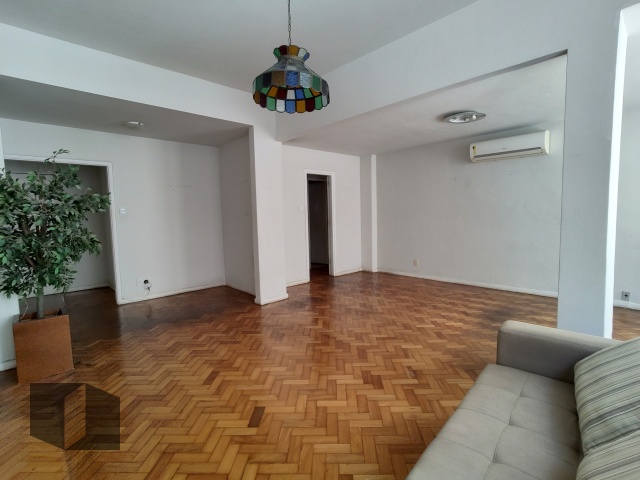 Apartamento à venda com 3 quartos, 110m² - Foto 8