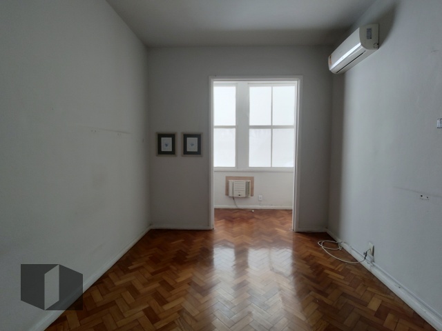 Apartamento à venda com 3 quartos, 110m² - Foto 10