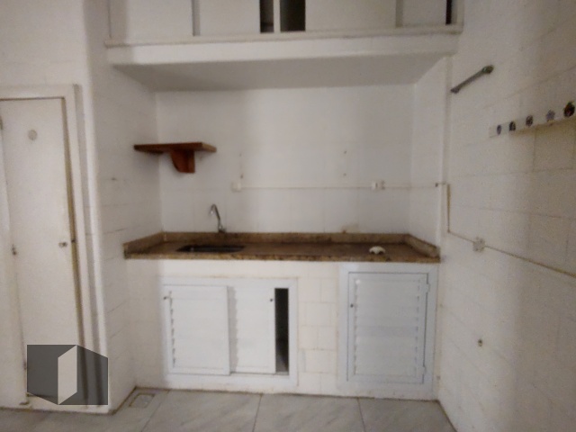 Apartamento à venda com 3 quartos, 110m² - Foto 21