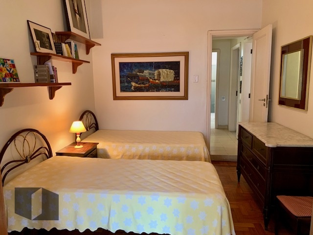 Apartamento à venda com 3 quartos, 271m² - Foto 10