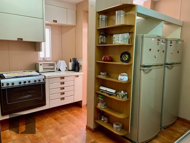 Apartamento à venda com 3 quartos, 271m² - Foto 21