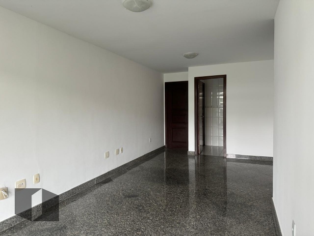 Apartamento à venda com 3 quartos, 116m² - Foto 4