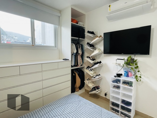 Cobertura à venda com 2 quartos, 77m² - Foto 13