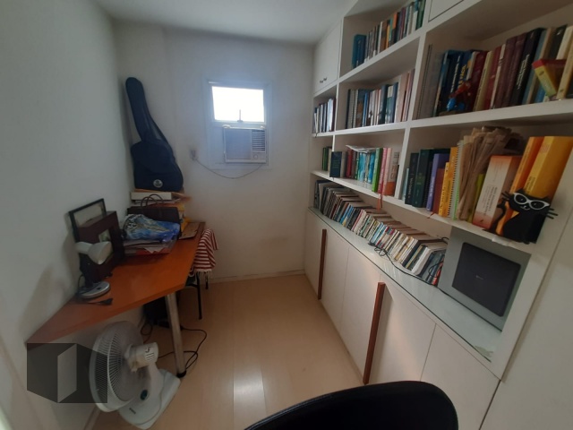 Apartamento à venda com 3 quartos, 92m² - Foto 22