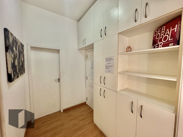 Apartamento à venda com 2 quartos, 113m² - Foto 6