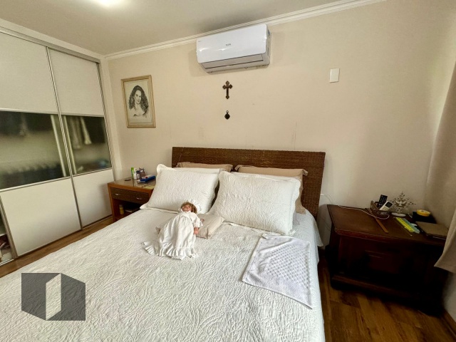 Casa de Condomínio à venda com 5 quartos, 238m² - Foto 17