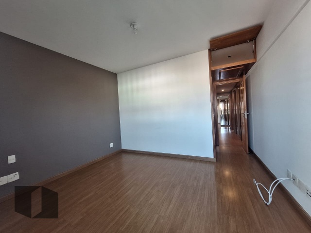 Apartamento à venda com 4 quartos, 160m² - Foto 12