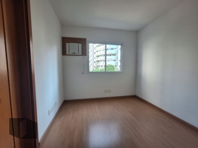 Apartamento à venda com 4 quartos, 160m² - Foto 18