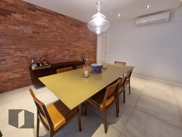 Apartamento à venda com 4 quartos, 225m² - Foto 12