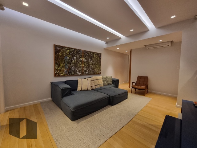 Apartamento à venda com 4 quartos, 225m² - Foto 19